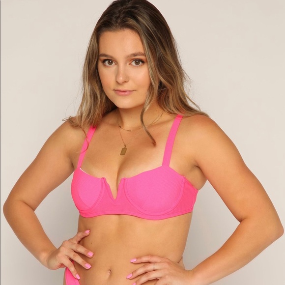 BAILEY NEON PINK TOP - Picture 1 of 2